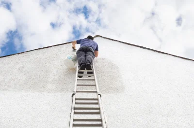Peinture extérieure à Saint-Laurent-la-Conche — façades et ravalement